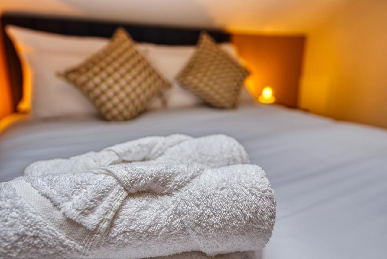 Haworth Heights - An Amazing Aparthotel! エクステリア 写真